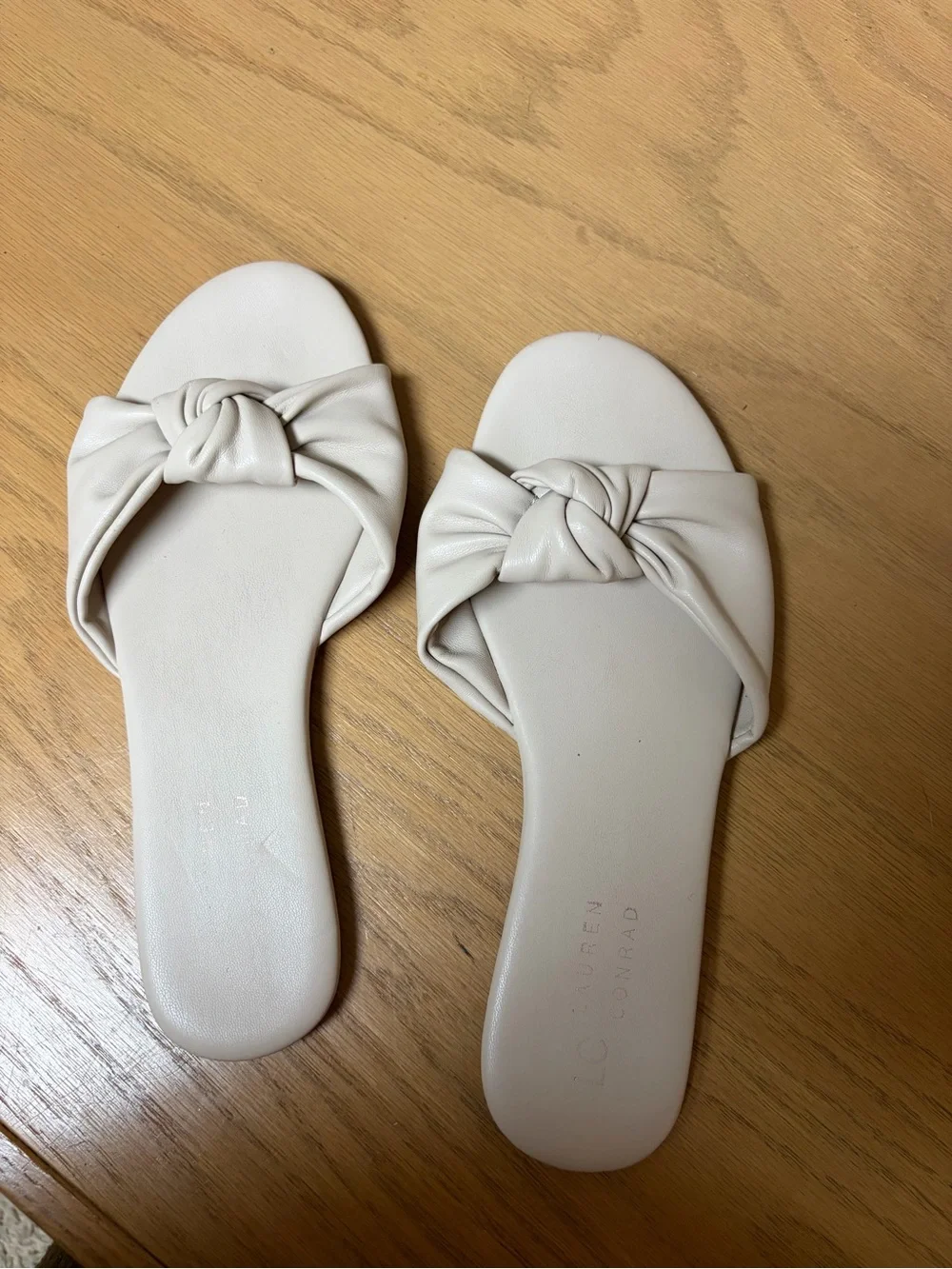 Knot-Front Slide Sandals in Light Beige
